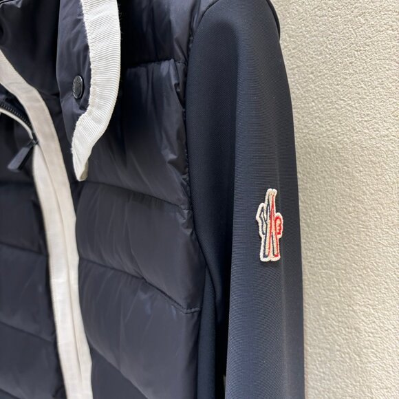 Moncler Grenoble padded zip-up jacket - Picture 9 of 11